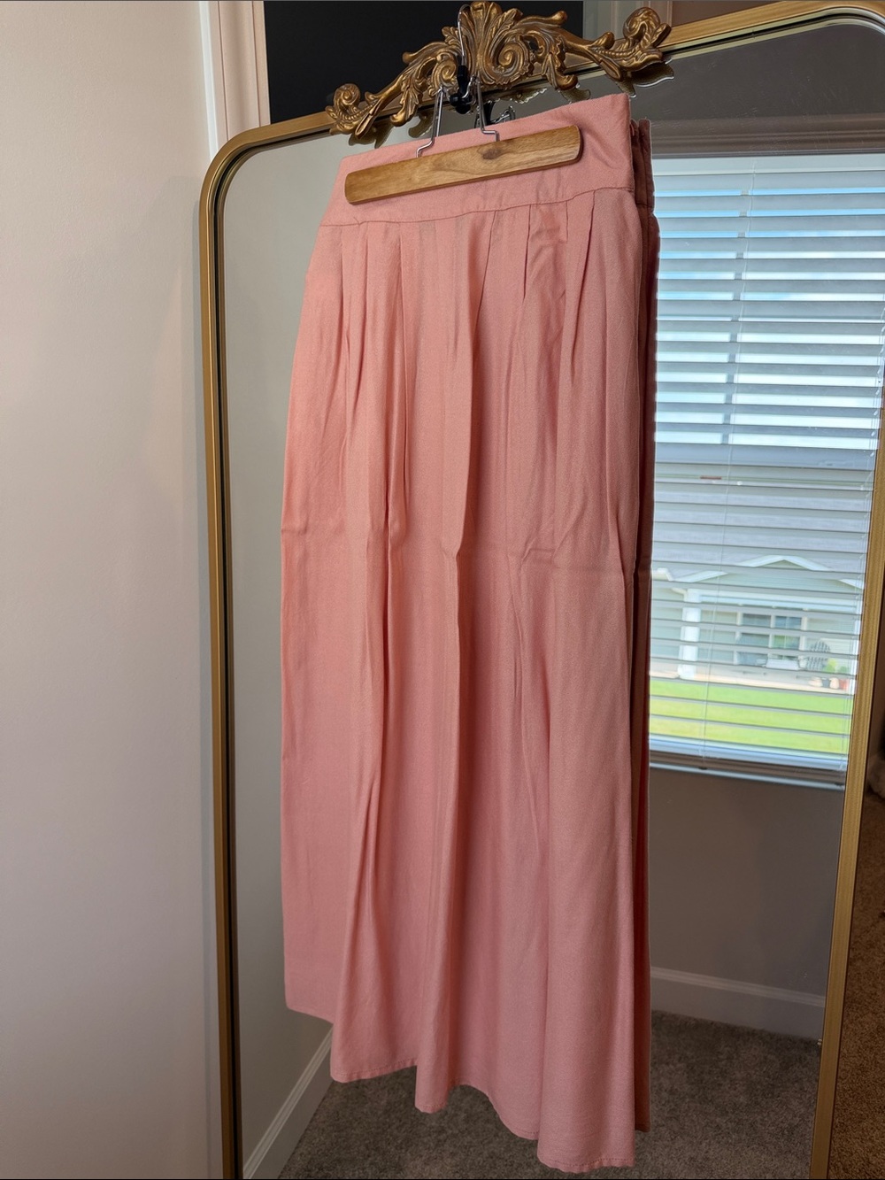 Forever 21 Blush Pink Pleated Maxi Skirt